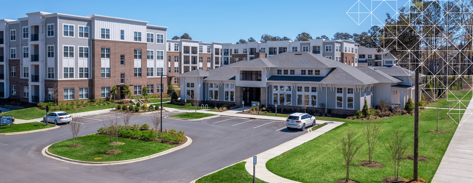 Exterior of leasing office building at Matthews Square apartments in 28105.