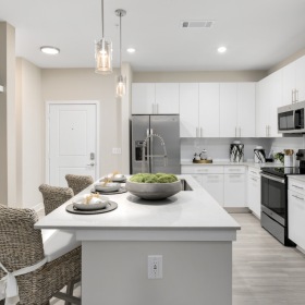 Kitchen pendant lighting over kitchen island